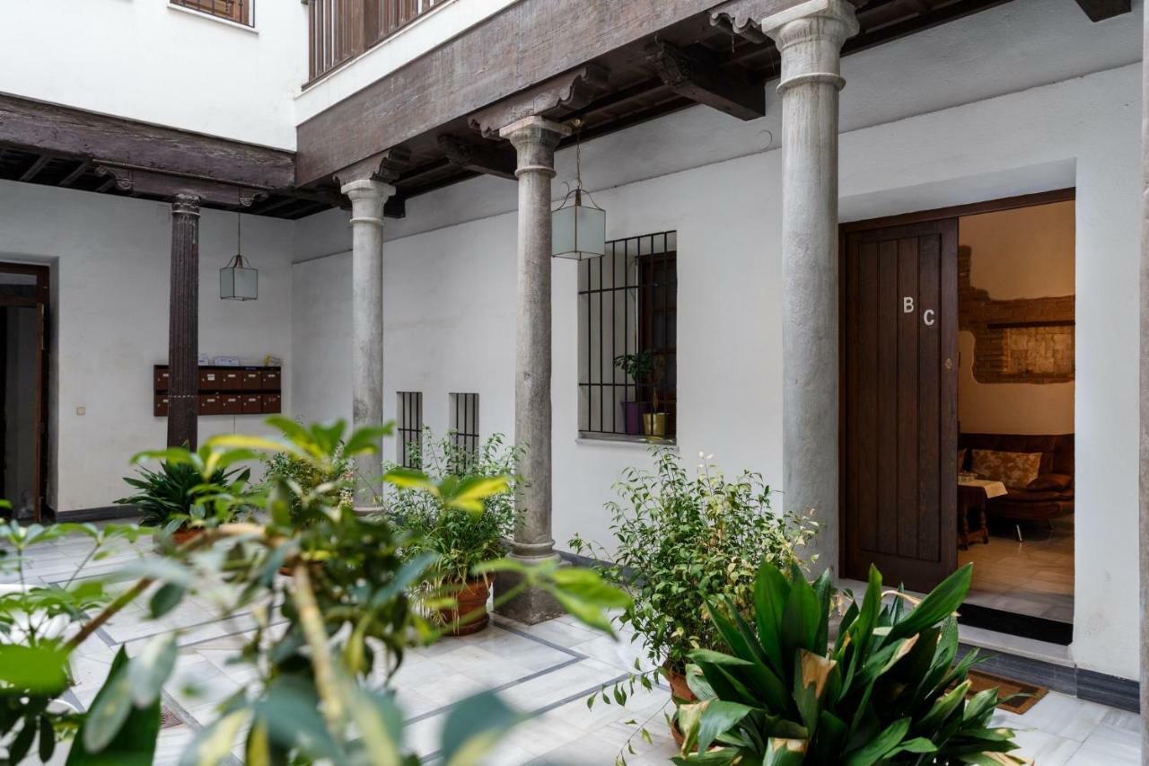 Meraki Suites Dauro Granada Exteriör bild